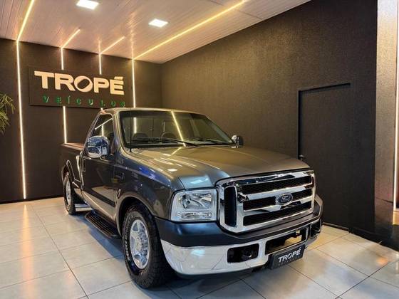 FORD F-250 4.2 XLT 4X2 CS TURBO INTERCOOLER DIESEL 2P MANUAL